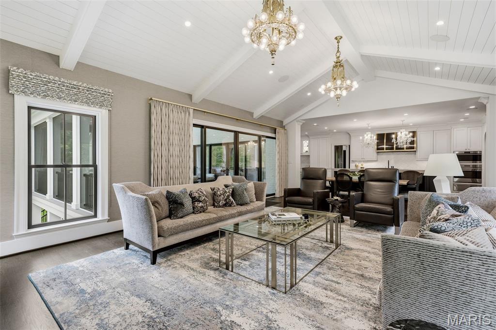 4 Warridge Drive