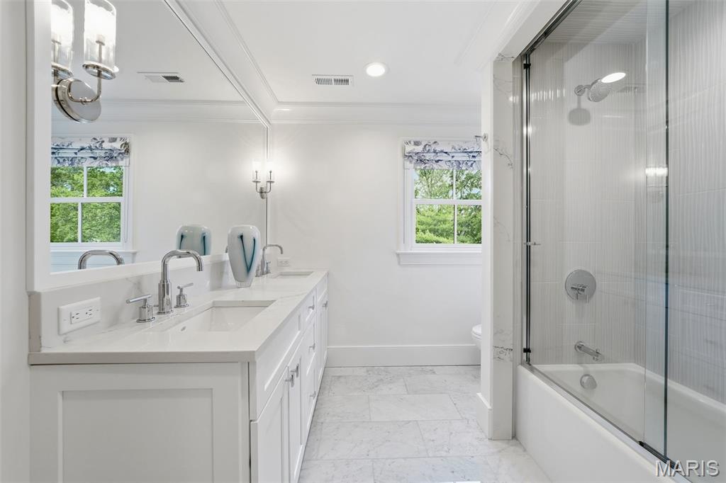 4 Warridge Drive