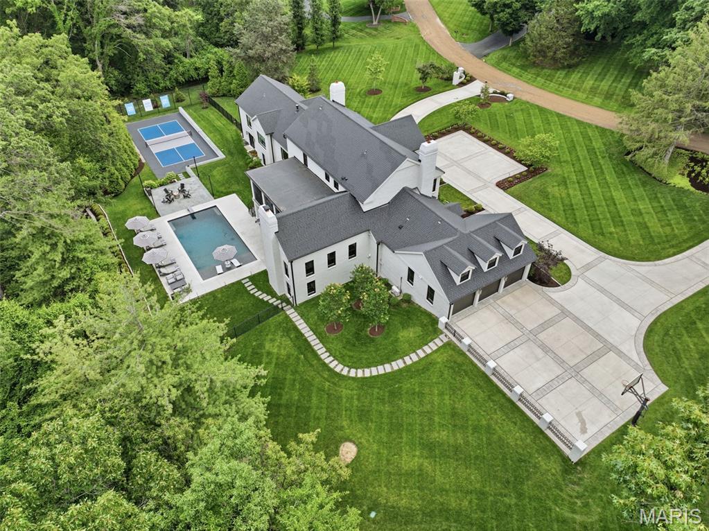 4 Warridge Drive