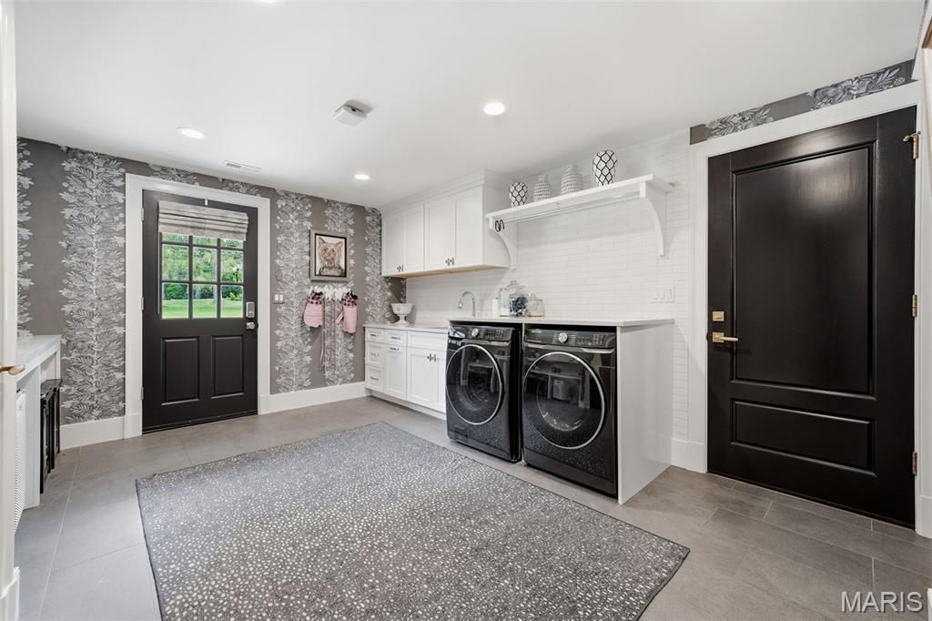 4 Warridge Drive