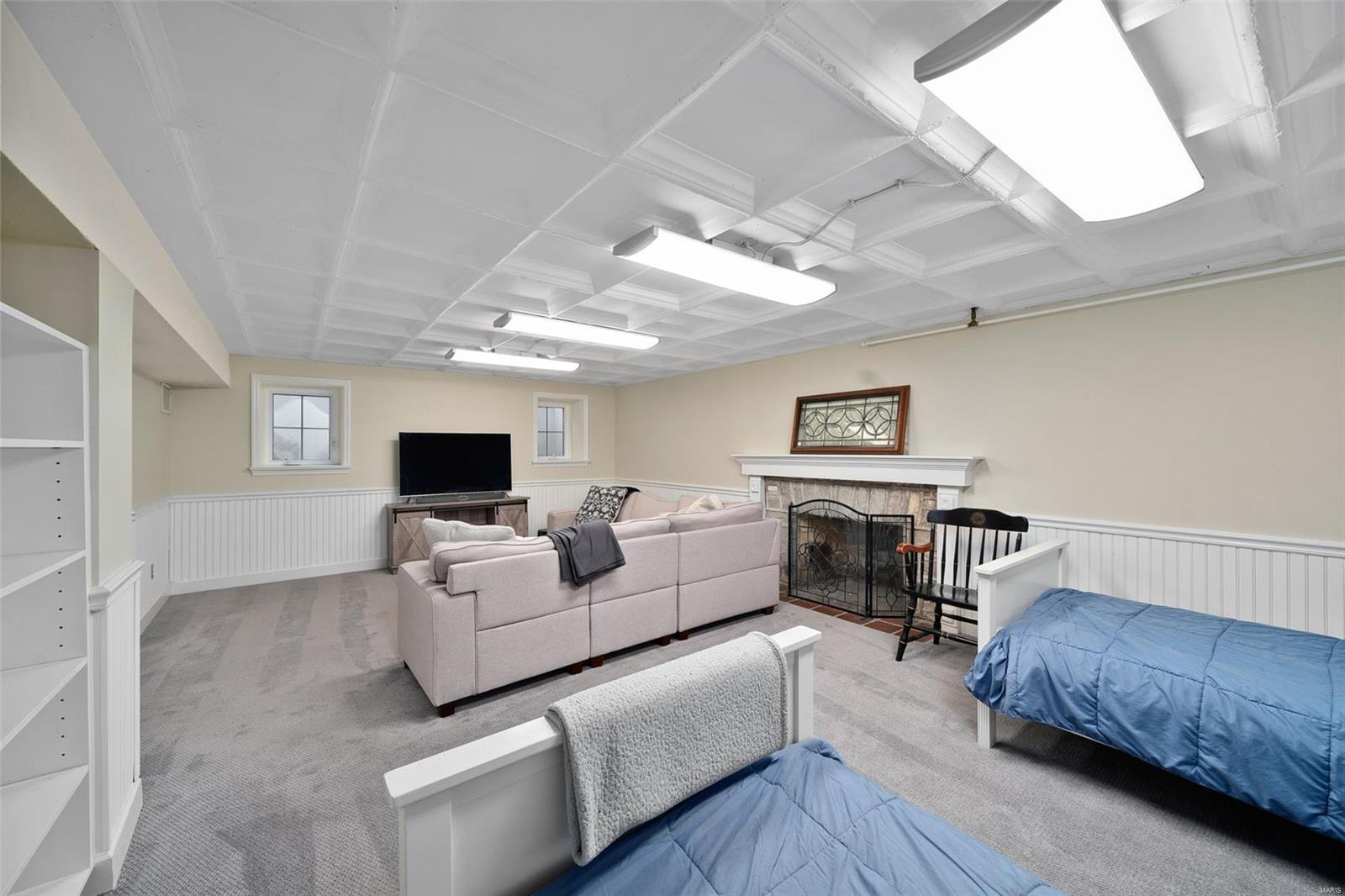 10 Log Cabin Drive