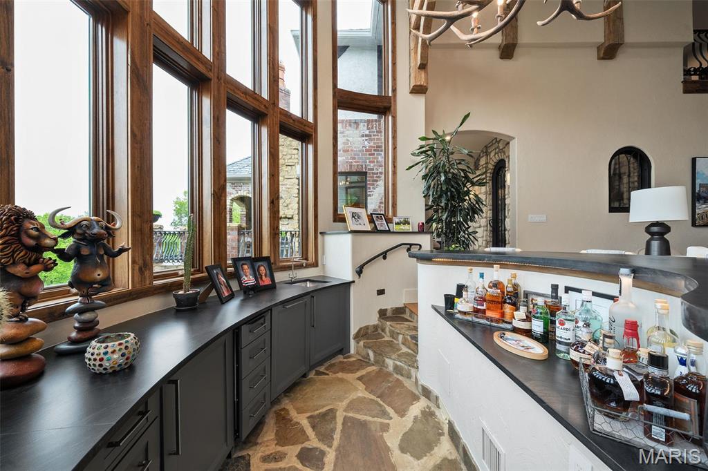 544 Quail Ridge Lane