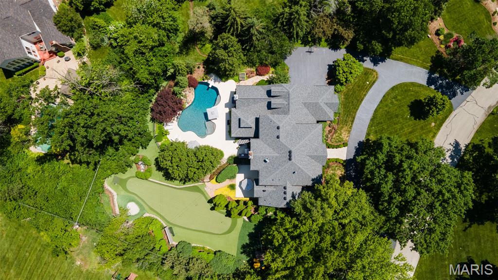 45 Ballas Court