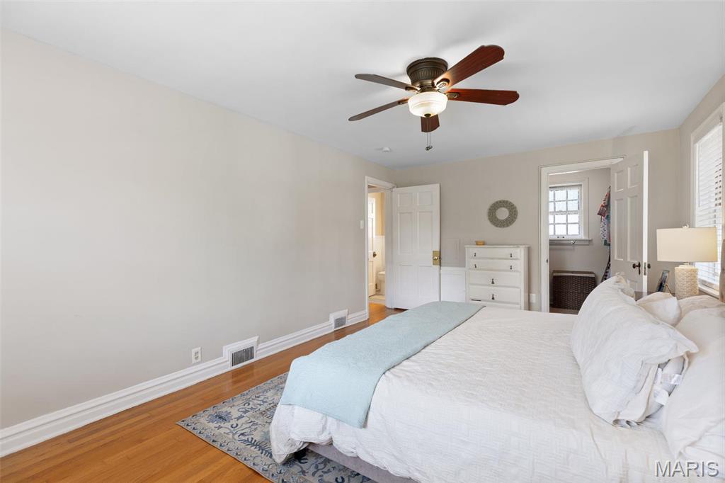 7487 Shaftesbury Avenue