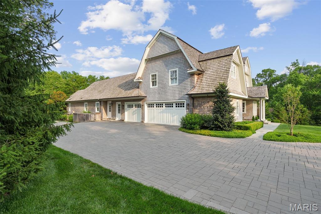 466 S Price Road