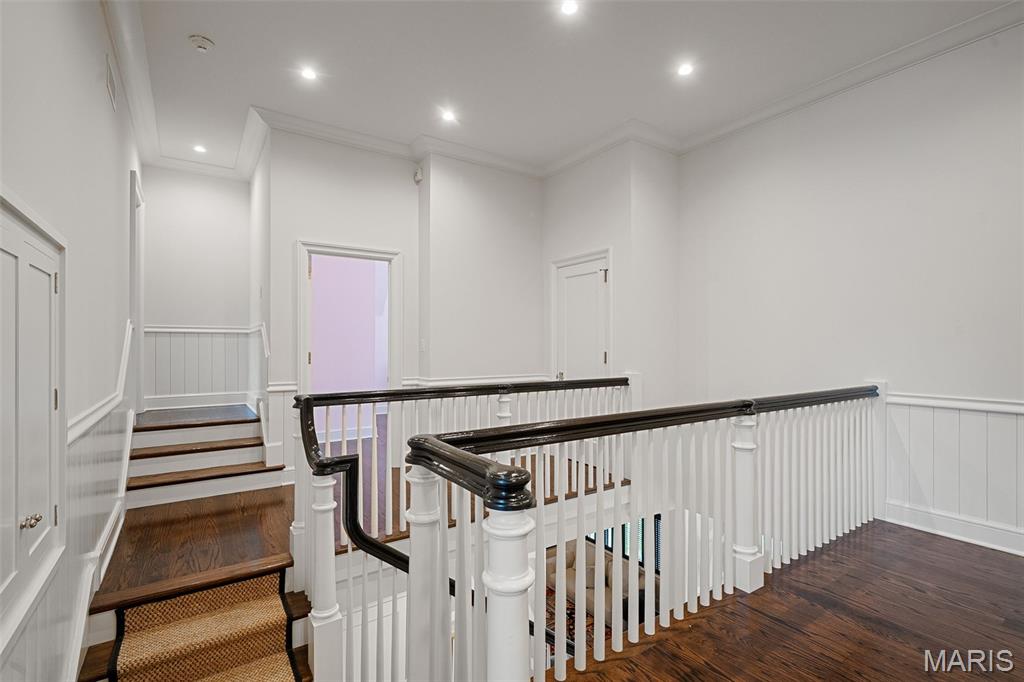 466 S Price Road