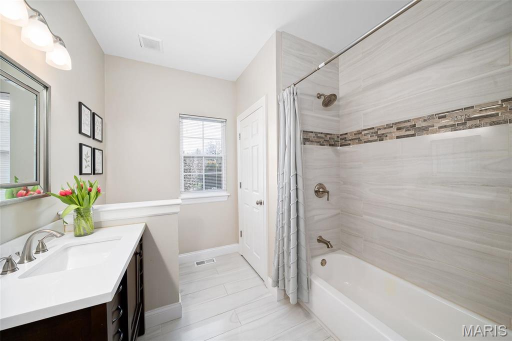 17 Nantucket Island Court