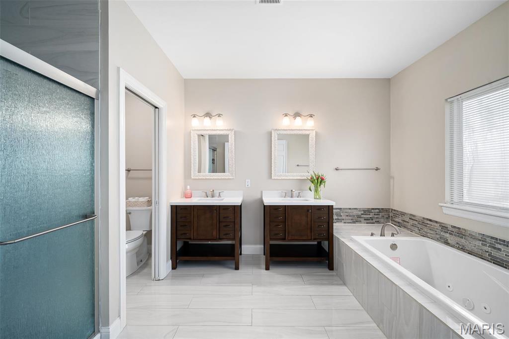 17 Nantucket Island Court