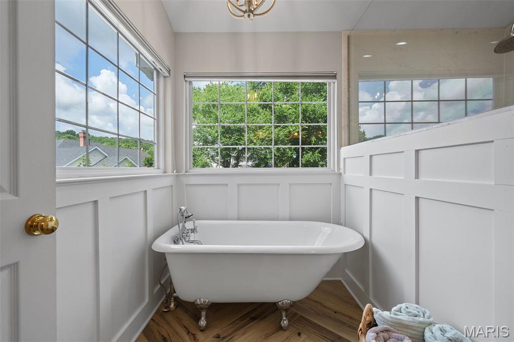 415 Thorntree Lake Court