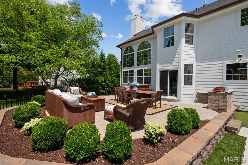 415 Thorntree Lake Court