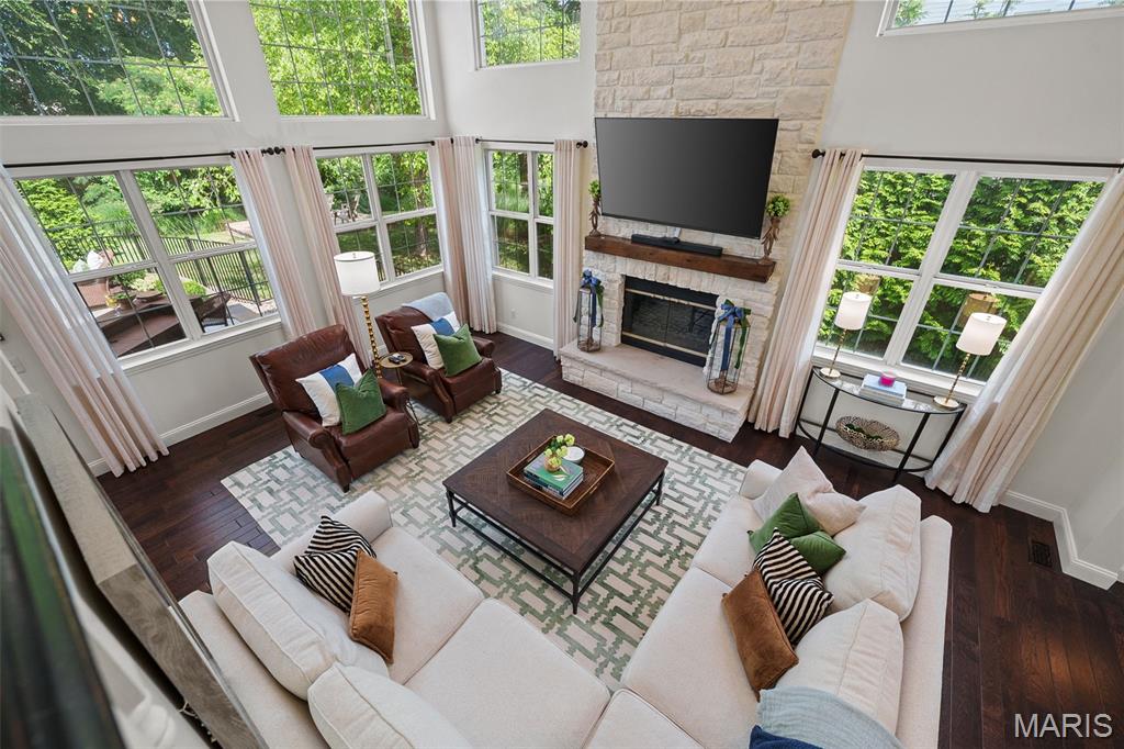 415 Thorntree Lake Court