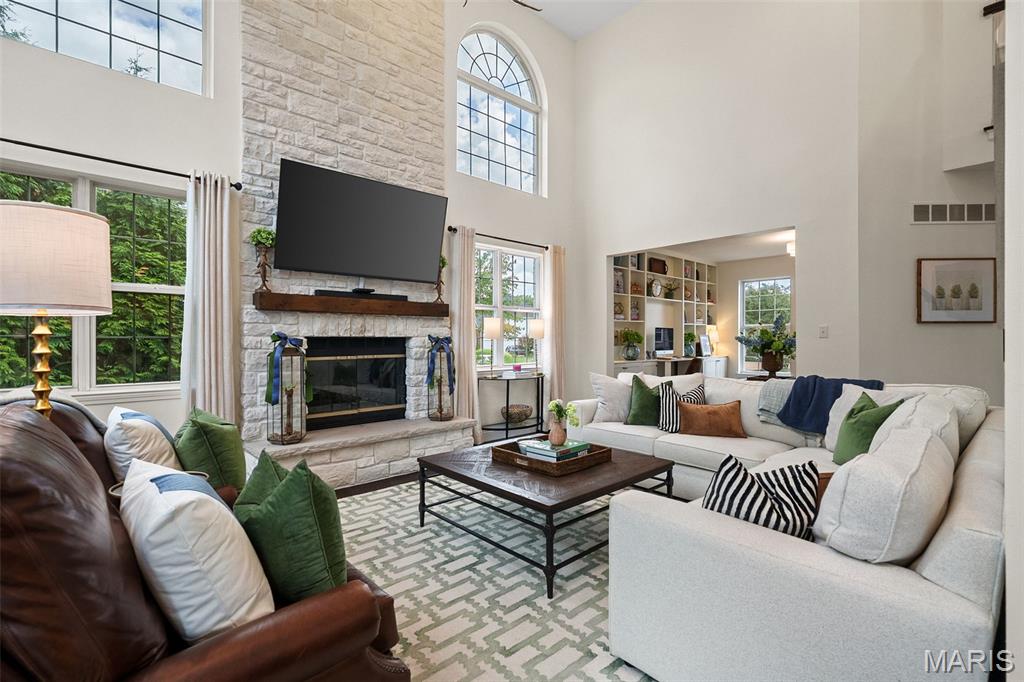 415 Thorntree Lake Court