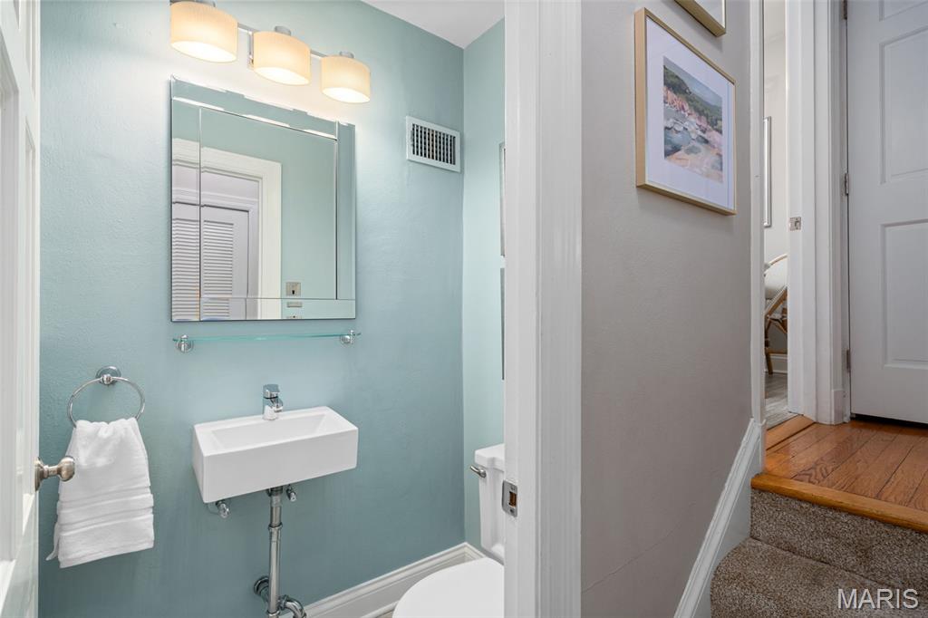 8154 Stanford Avenue