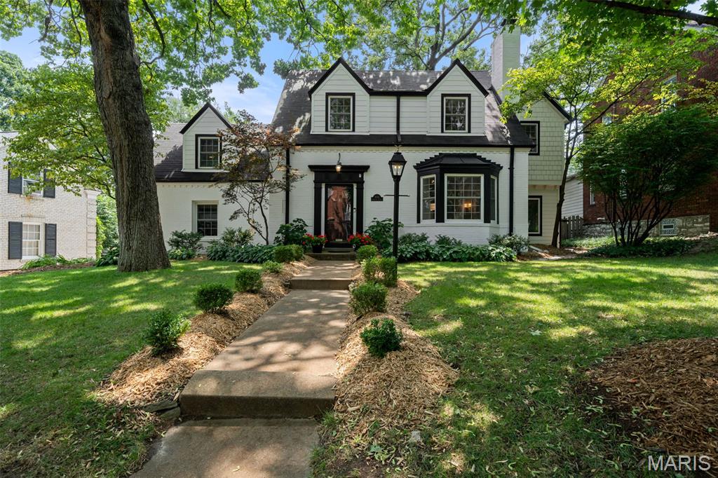 8154 Stanford Avenue