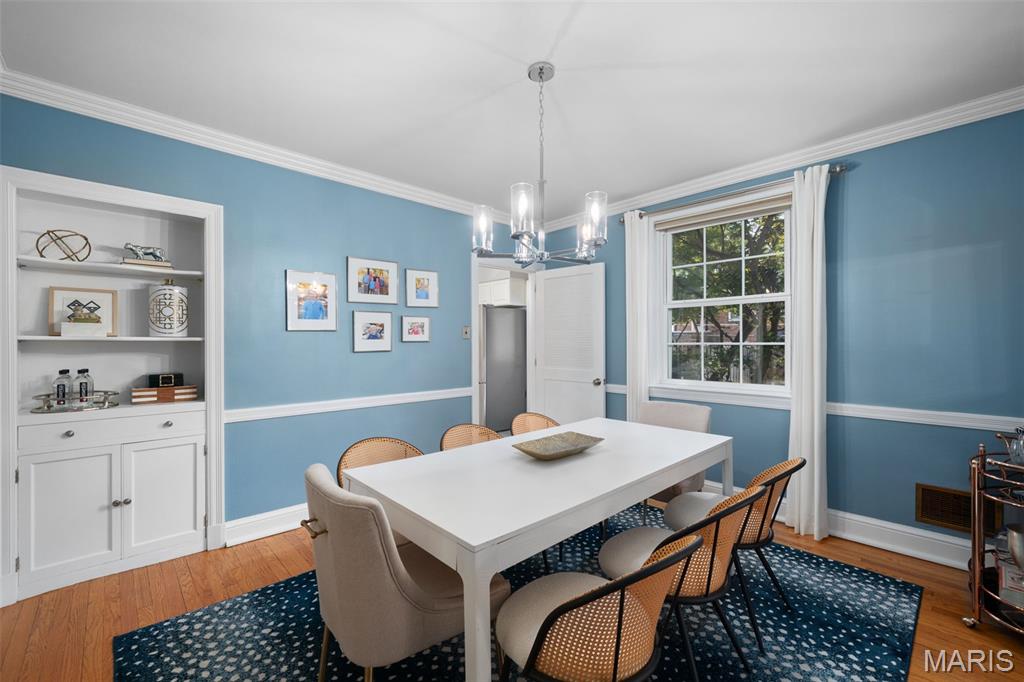 8154 Stanford Avenue