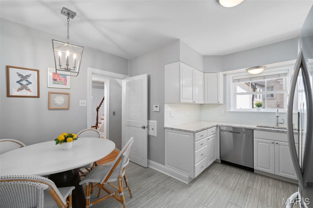 8154 Stanford Avenue