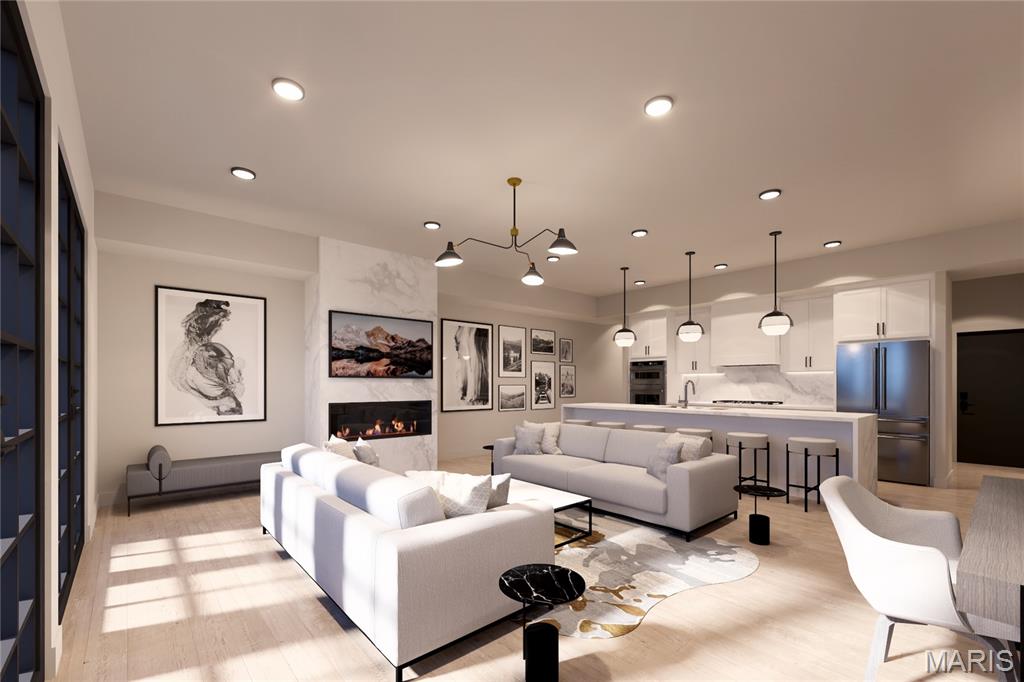1121 S Main Street Unit: 410