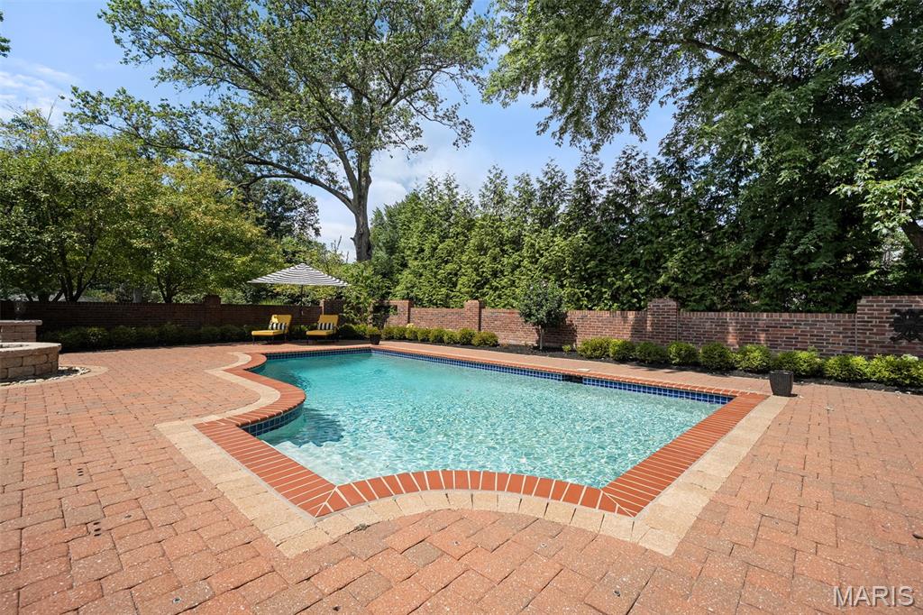 61 Briarcliff