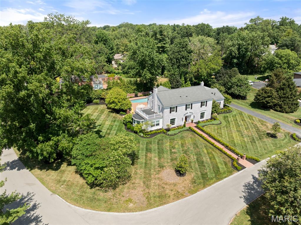 61 Briarcliff
