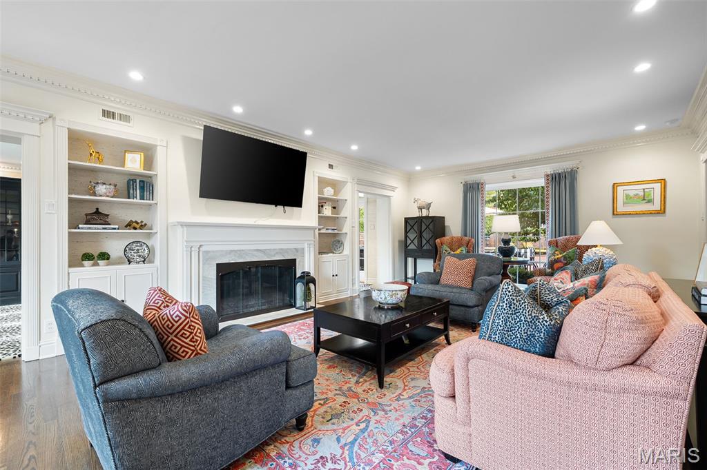 61 Briarcliff