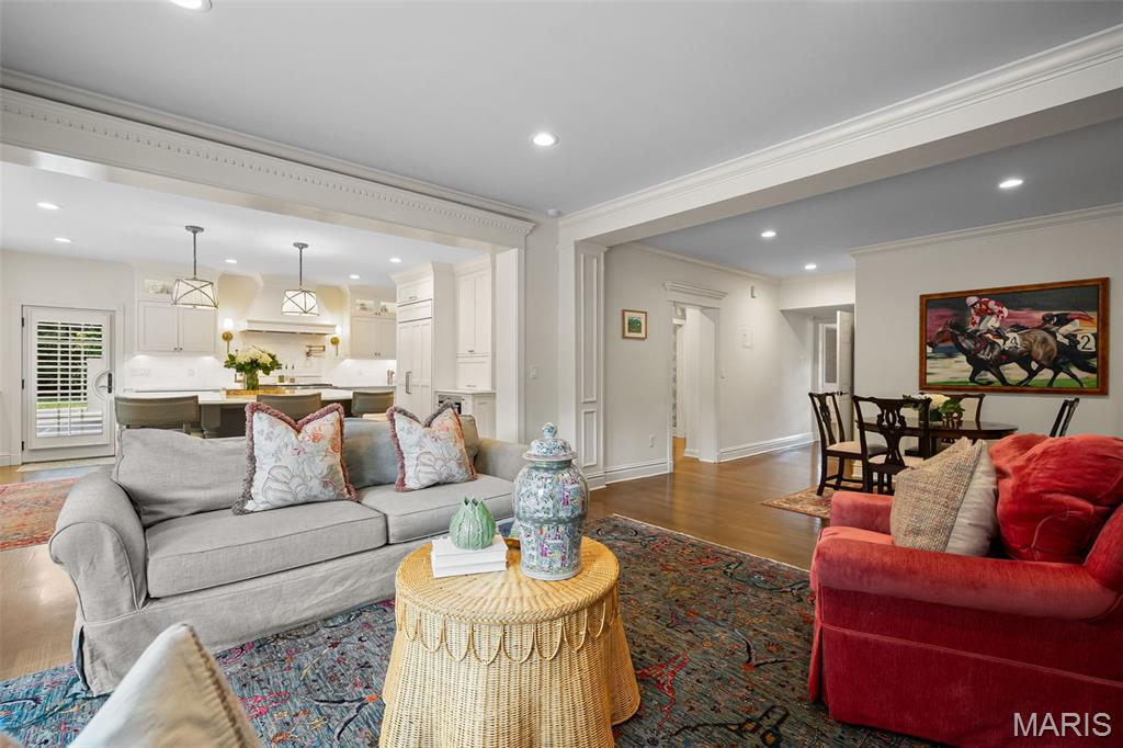 61 Briarcliff