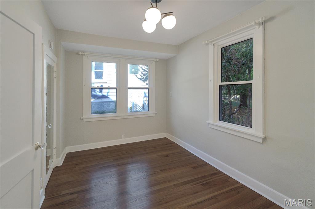 837 Tuxedo Boulevard