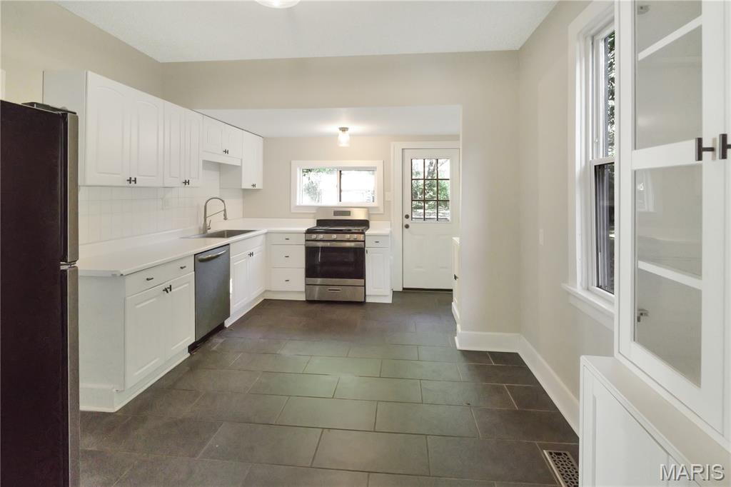 837 Tuxedo Boulevard