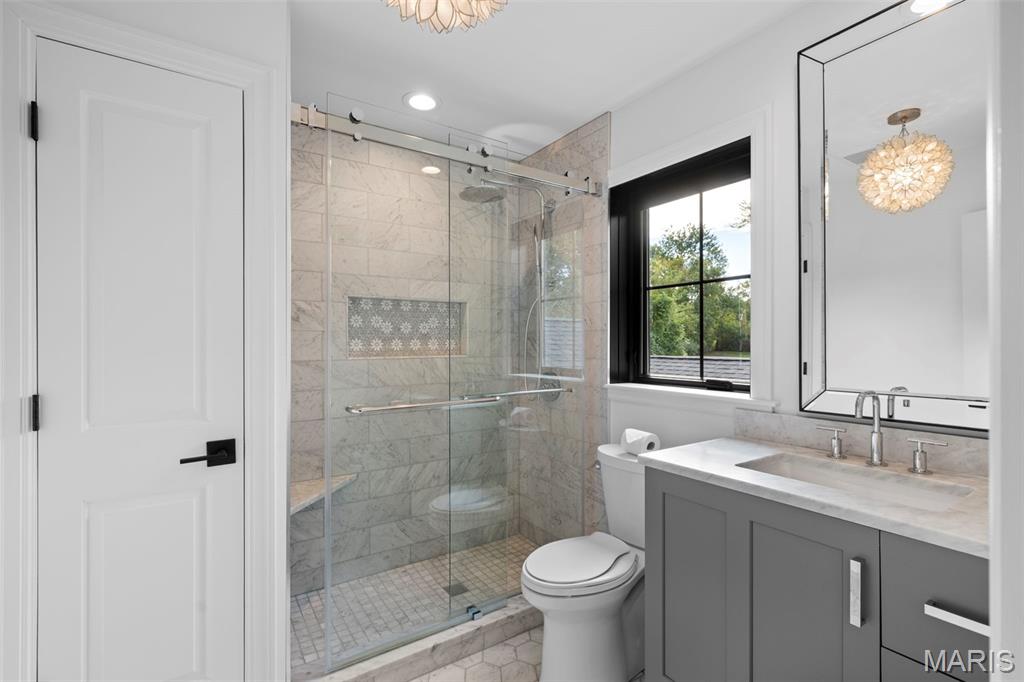 436 Tregaron Place