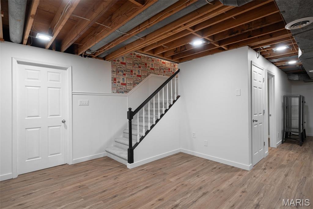 436 Tregaron Place