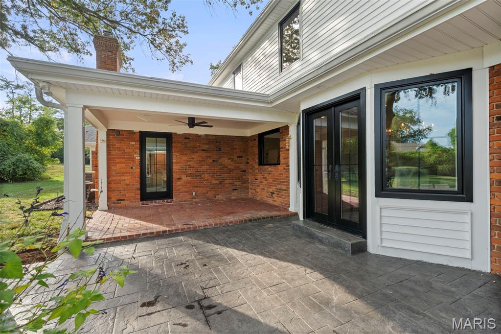 436 Tregaron Place