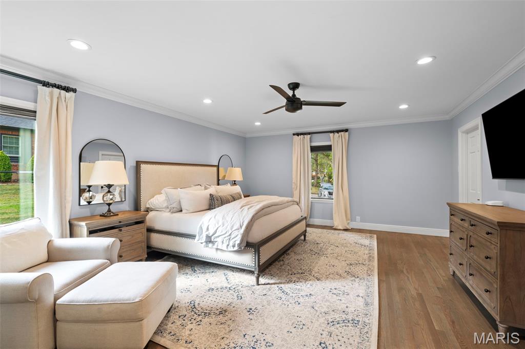 436 Tregaron Place