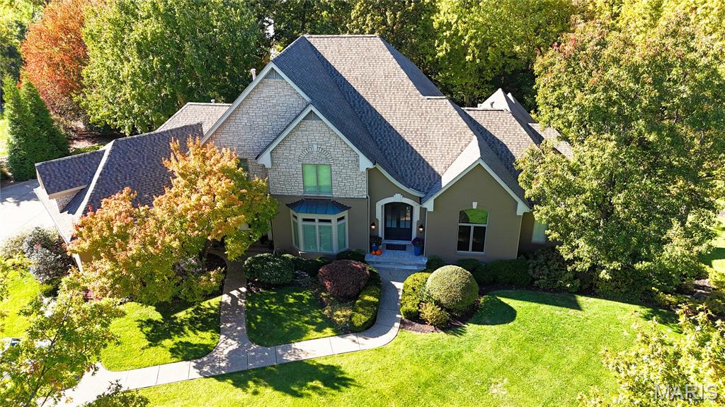 25 Manderleigh Estates Court