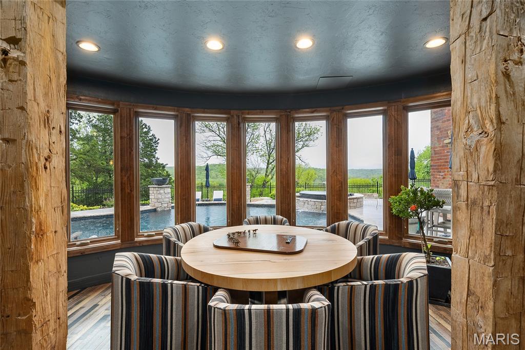 544 Quail Ridge Lane