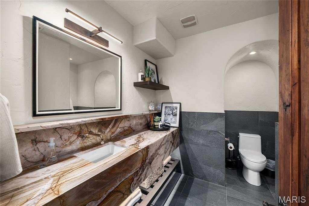 544 Quail Ridge Lane