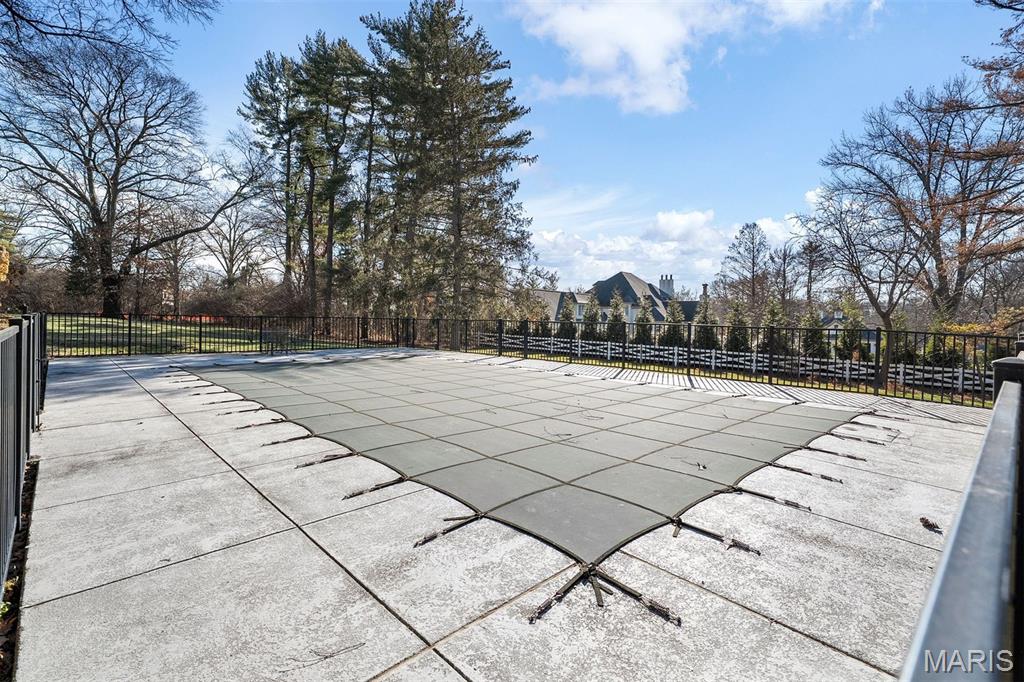 9928 Litzsinger Road