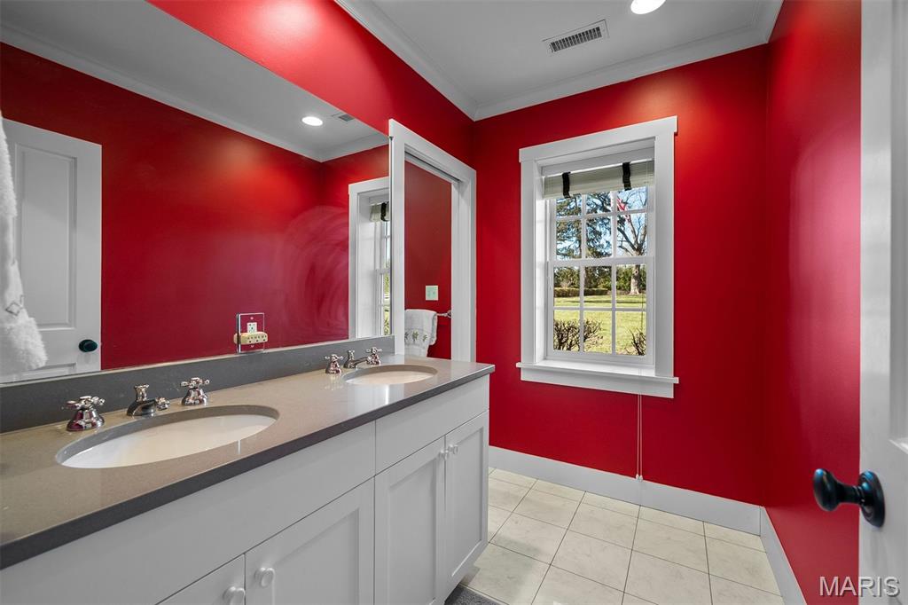 9928 Litzsinger Road