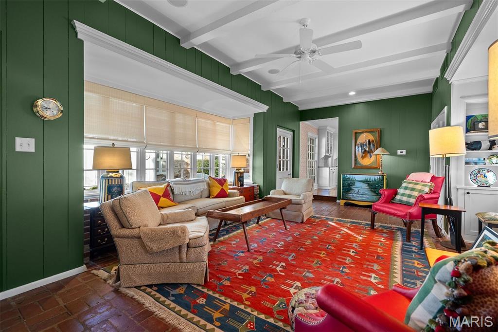 9928 Litzsinger Road