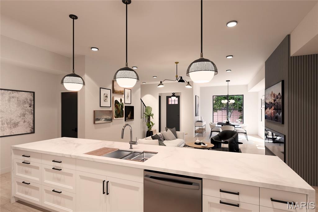 1121 S Main Street Unit: 112