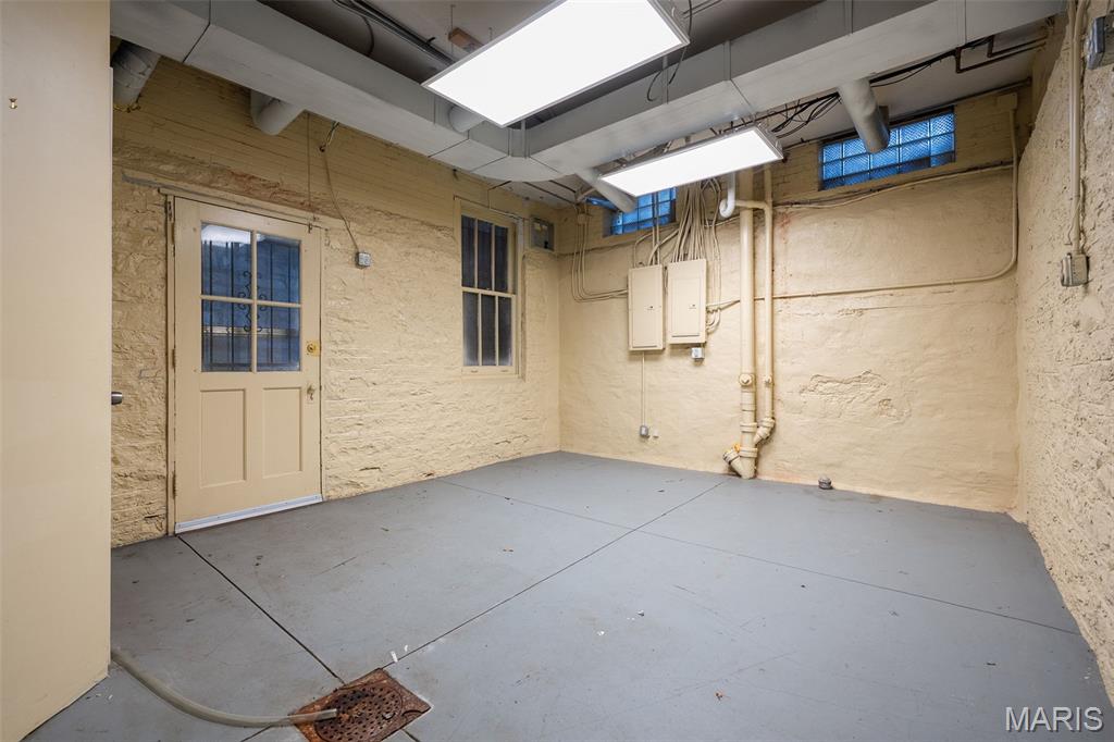 5257 Lindell Boulevard