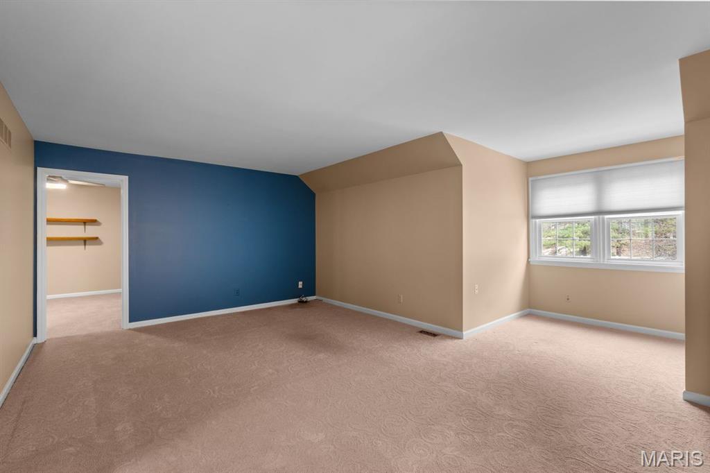 1691 Frontenac Woods Lane