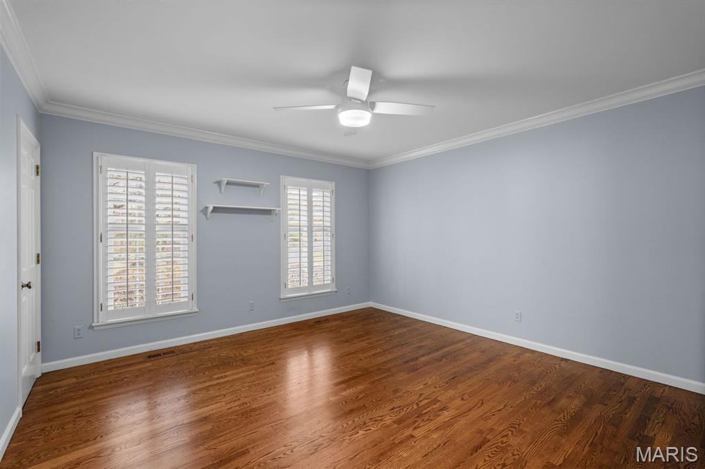 1691 Frontenac Woods Lane