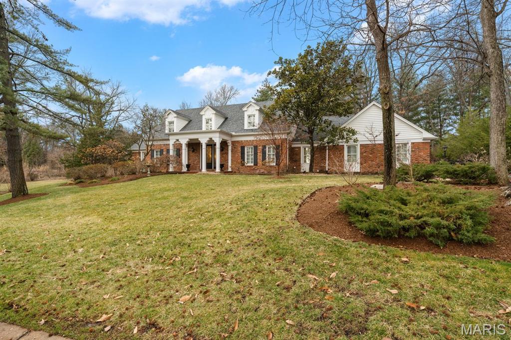 1691 Frontenac Woods Lane