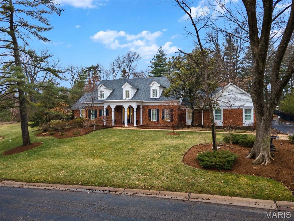 1691 Frontenac Woods Lane