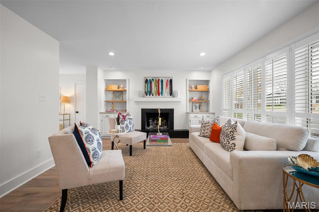 500 Beaucaire Drive