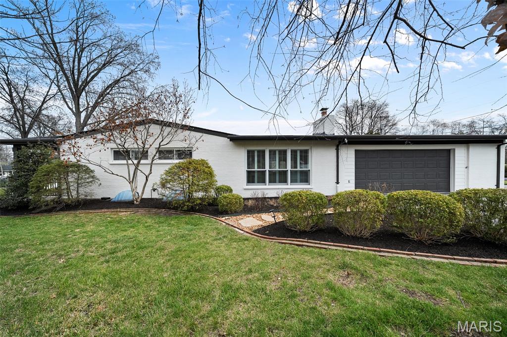 500 Beaucaire Drive