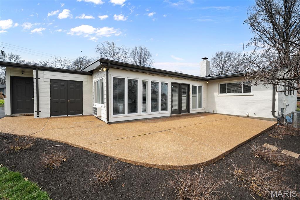500 Beaucaire Drive
