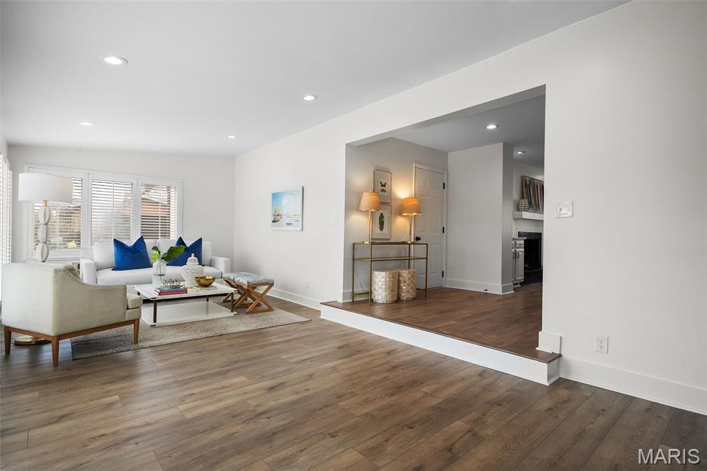 500 Beaucaire Drive