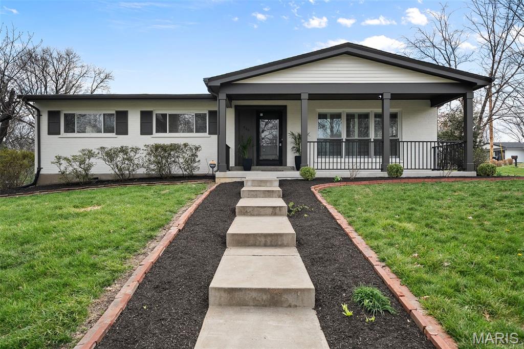 500 Beaucaire Drive