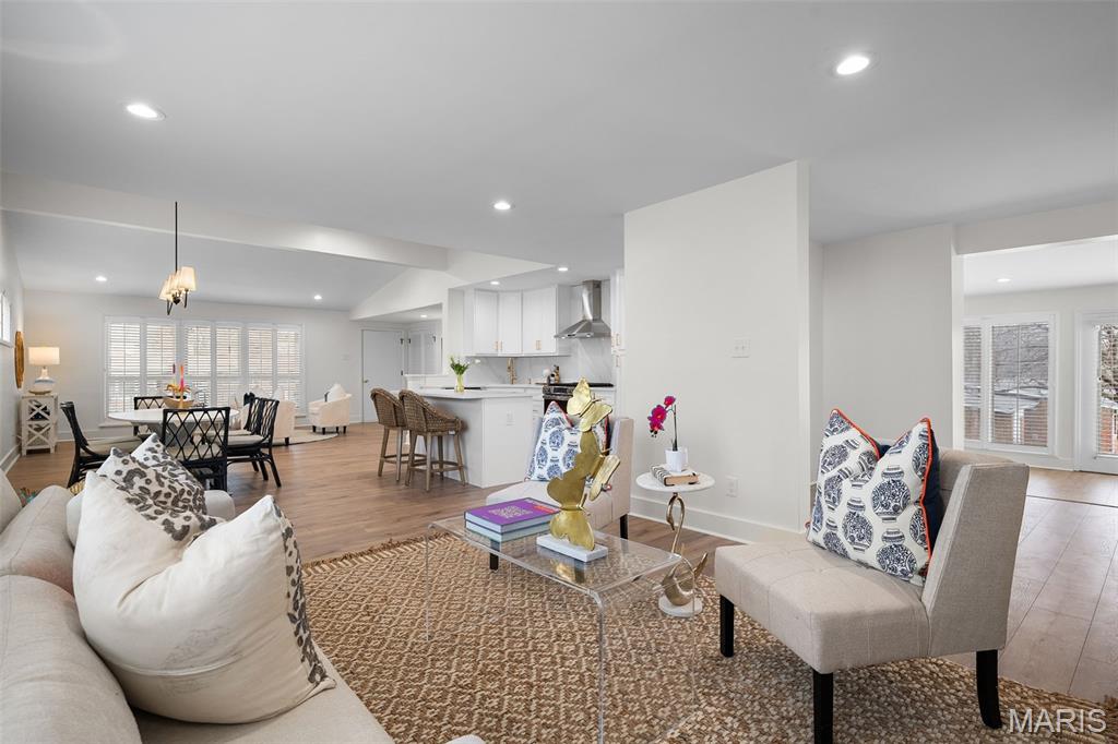 500 Beaucaire Drive