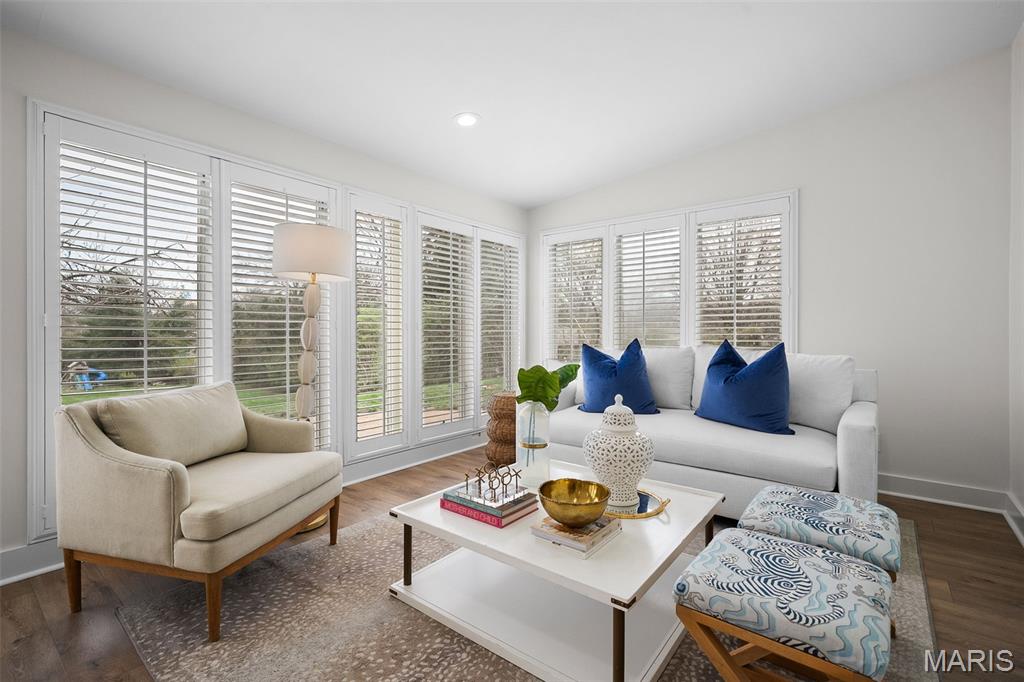 500 Beaucaire Drive